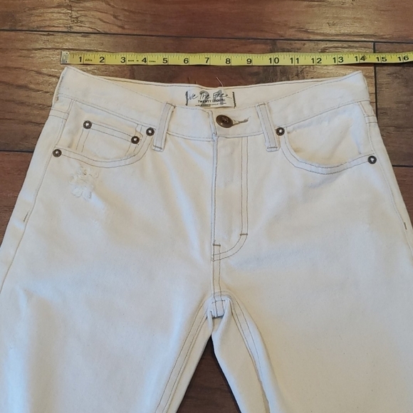 NWOT Free People Cutoff Denim Shorts - Picture 6 of 12